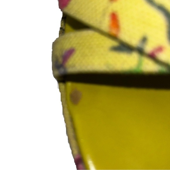 GUCCI Flora Sandals Yellow Floral Canvas EU 38.5 Platform Multicolor Heels Box - Picture 6 of 15